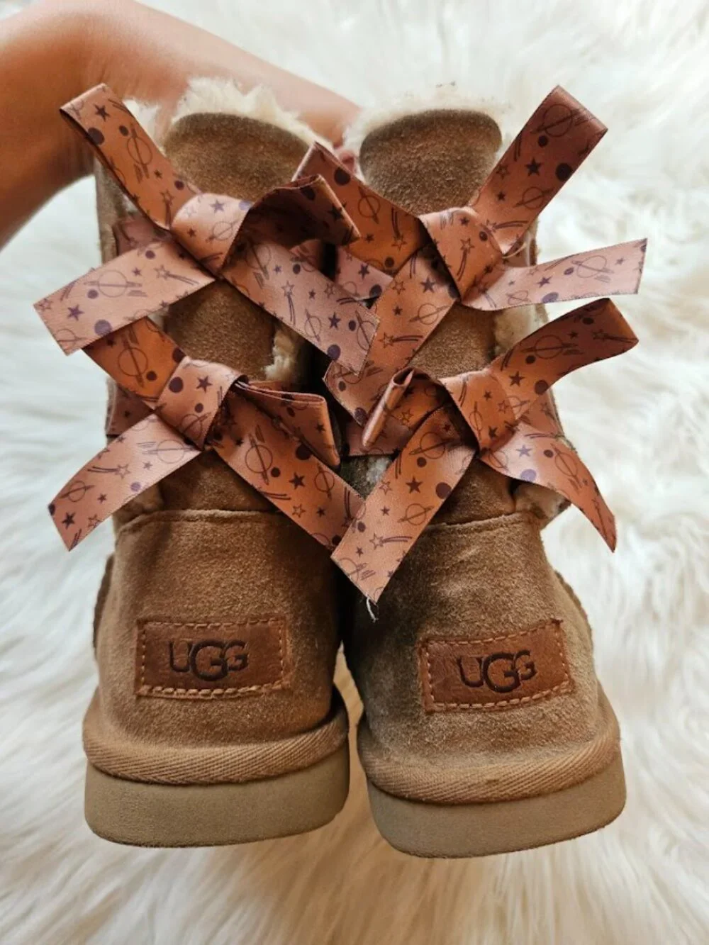 UGG Bailey Bow II Kids Little Girl Space Planet Chestnut Suede Leather Boots 2